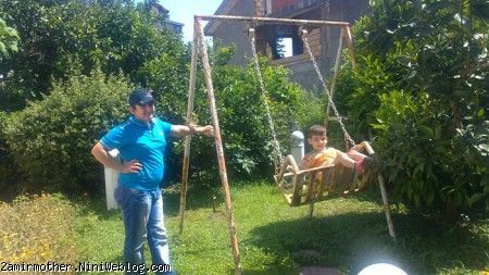 بازی در دریاکنار 