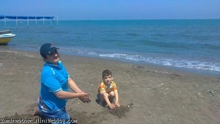 بازی در دریاکنار 