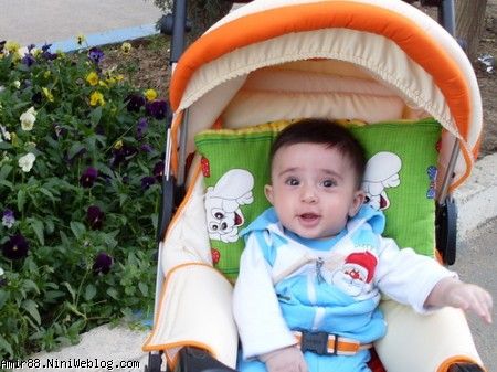 امير محمد باكالسكه اش توي پارك گلستانه خرداد 1389
