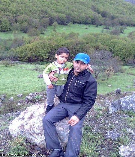امیر رضا همراه بابا قلعه دره سی امیر رضا همراه بابا قلعه دره سی