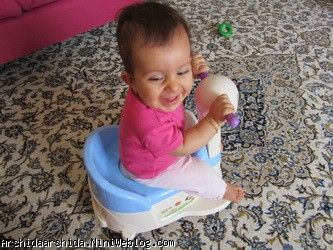 آرشیدا سوار بر قصری