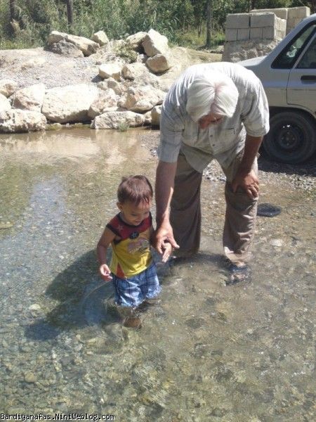 آب بازی بردیا جونی 