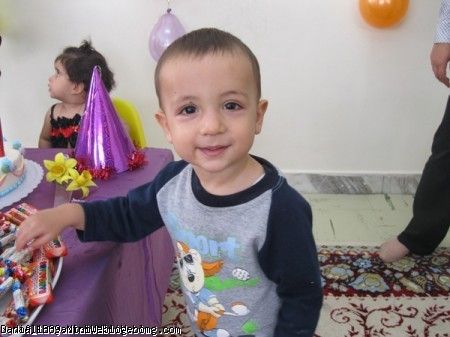 دانیال خواب آلو تو مهد روز تولد مهدیس