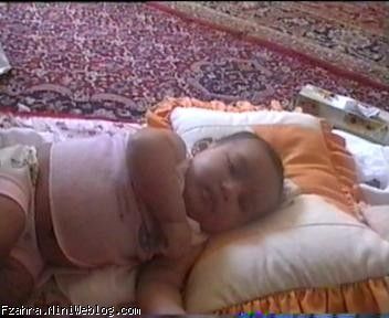 وقتی زهرا کوچک بود