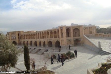 سی وسه پل