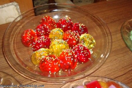 ژله تخم مرغی