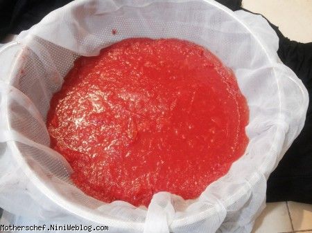 رب گوجه