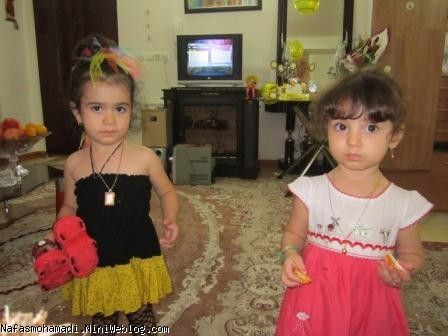 النا محمدی