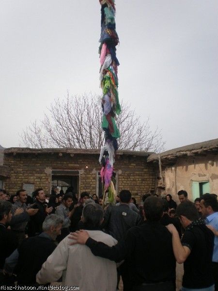 علامت این علامت متعلق به فان فین یکی از روستاهای الموت زادگاه بابا جون (بابای بابا)