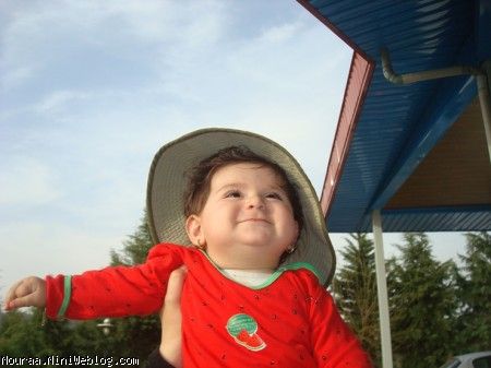 نورا اینم از نورای کلاه دار