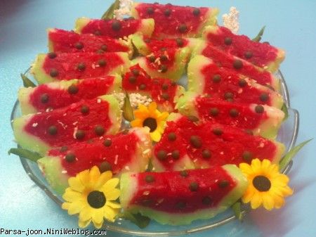باسلوقهای شب یلدا که آموزشش رو از همین سایت گرفتم: