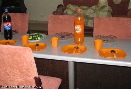 میز صبحانه