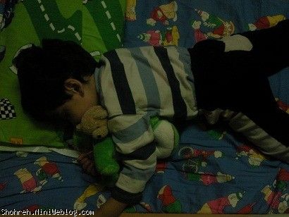 یک دونه عروسک کمت بود دوتا بغل کردی